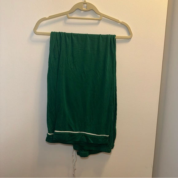 J Crew Green Pajama Set with White Trim - Picture 3 of 4